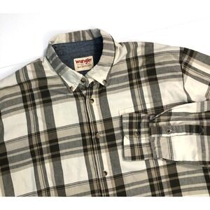 Wrangler Authentic Shirt Men Large Plaid Tan Brown Button Down Flannel Workwear